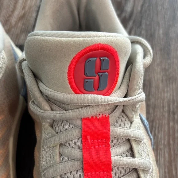 Sabrina 1 Nike Basketball Shoes - Picture 10 of 11